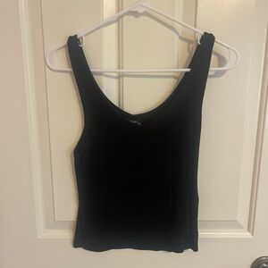 Classic Black Sleeveless Tank Top